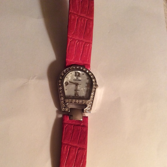 Louis Arden Ladies Watch Japan Mov't Red Leather Strap - Picture 1 of 2